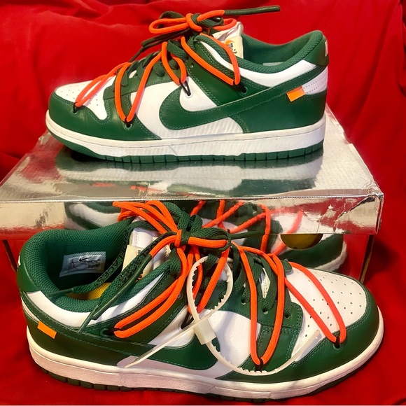 Nike Off-White ‘Pine Green’ Dunk Low (10)